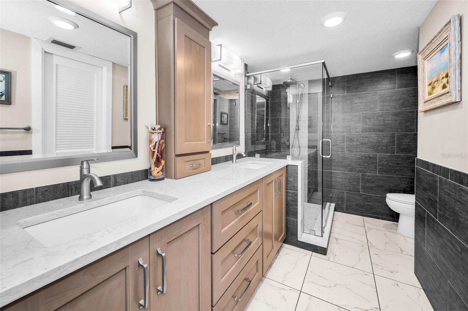 Image 44 of 86 For 3500 Gulf Boulevard 402