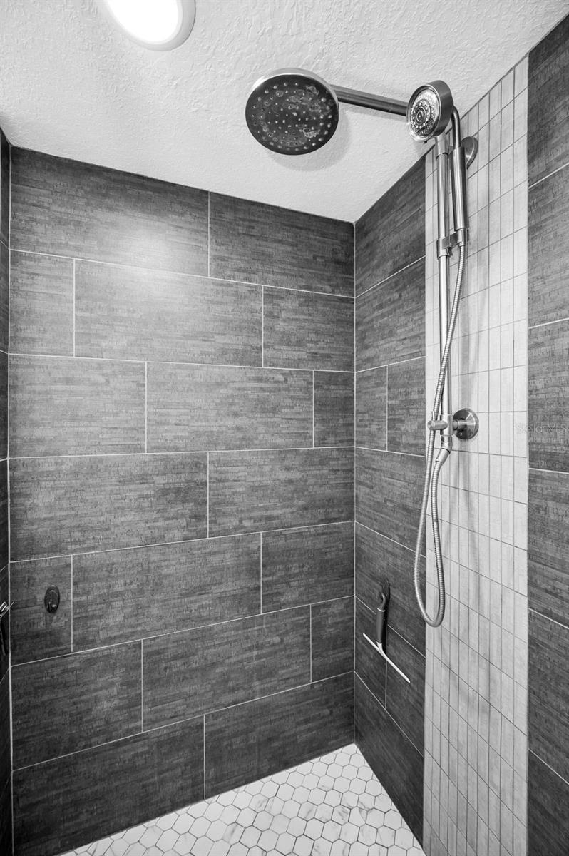 Image 45 of 86 For 3500 Gulf Boulevard 402
