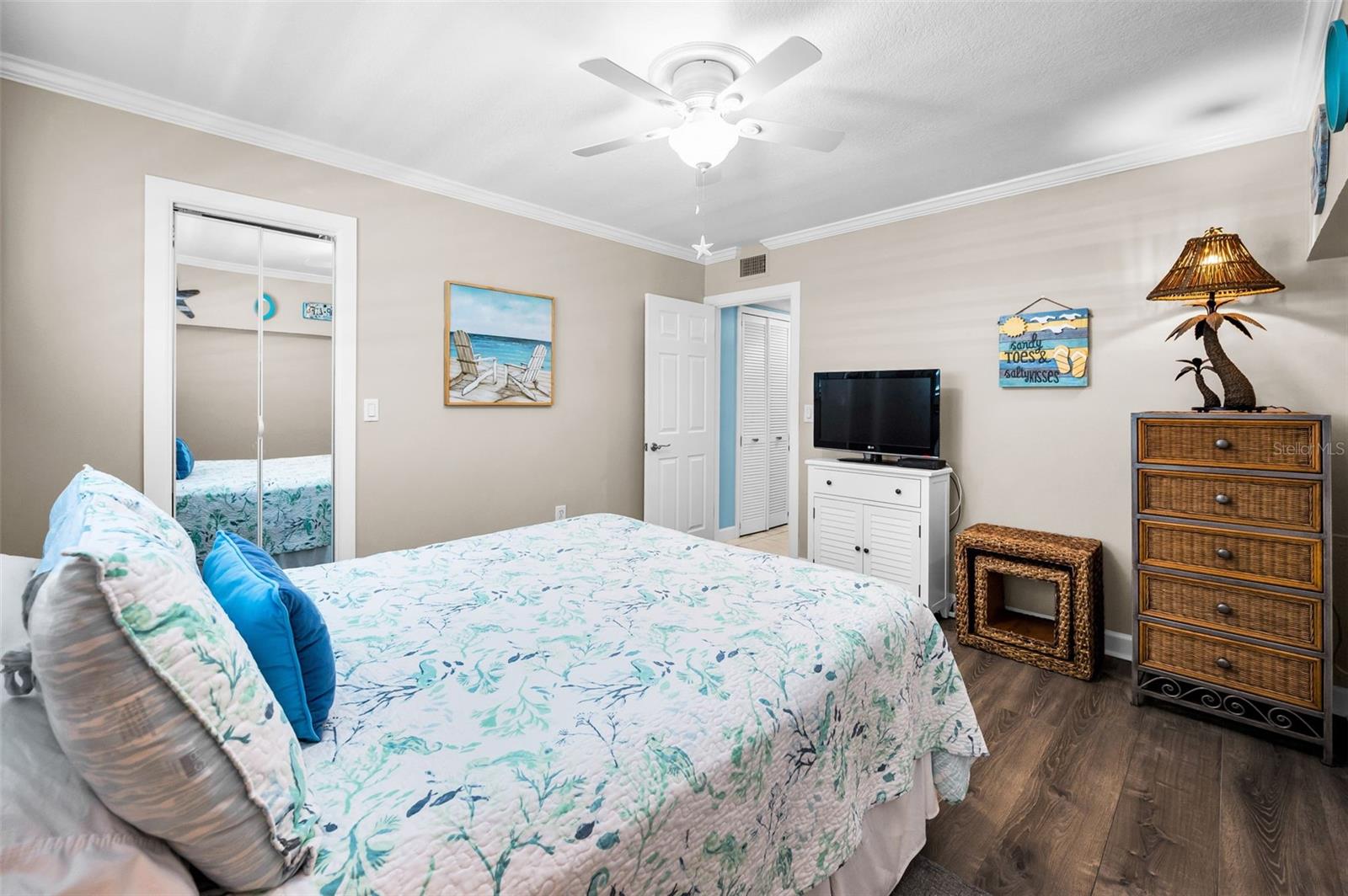 Image 49 of 86 For 3500 Gulf Boulevard 402