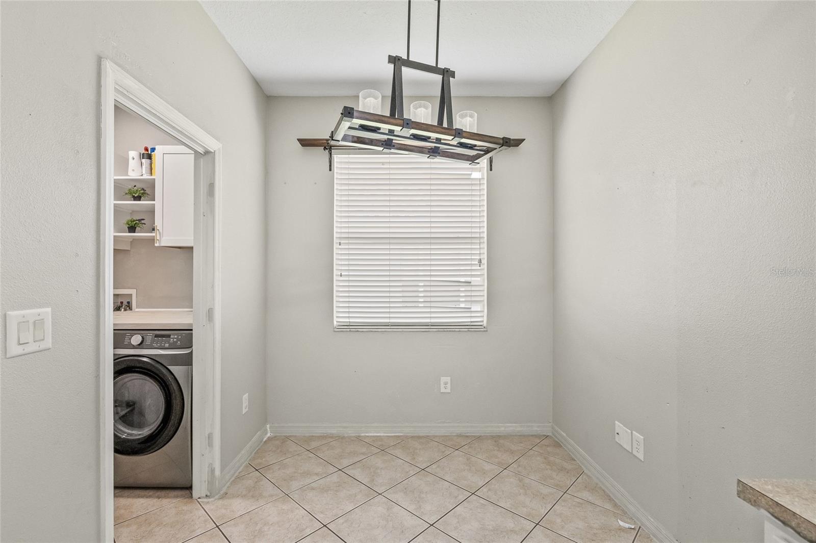 Image 10 of 44 For 8521 Southern Charm Circle