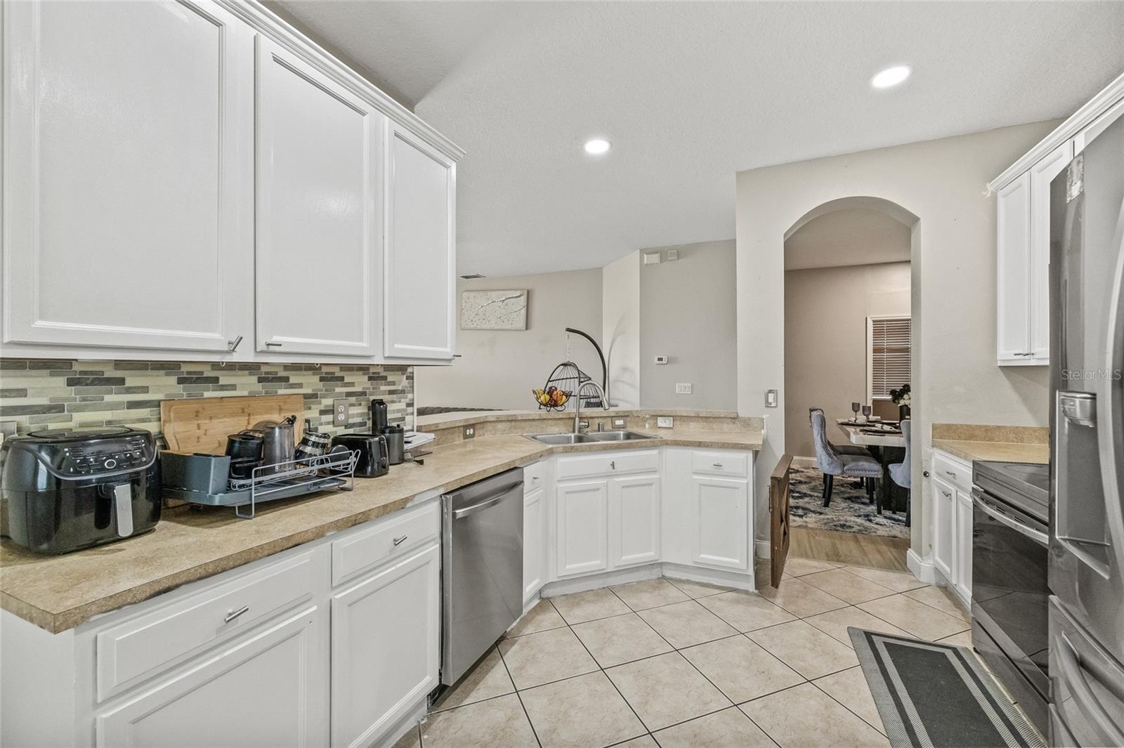 Image 12 of 44 For 8521 Southern Charm Circle