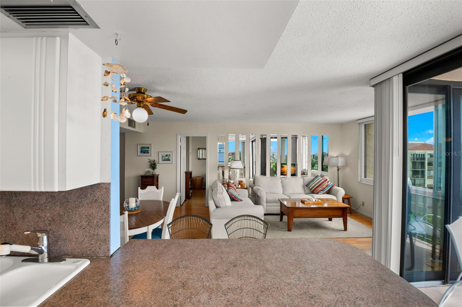 Image 12 of 43 For 6219 Palma Del Mar Boulevard S 606