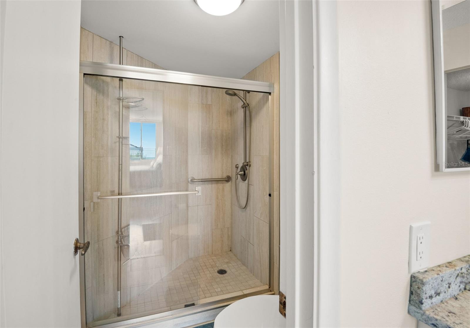 Image 22 of 43 For 6219 Palma Del Mar Boulevard S 606