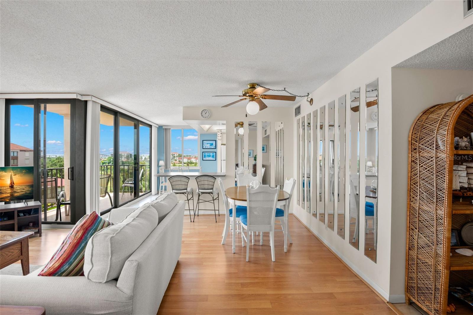 Image 4 of 43 For 6219 Palma Del Mar Boulevard S 606