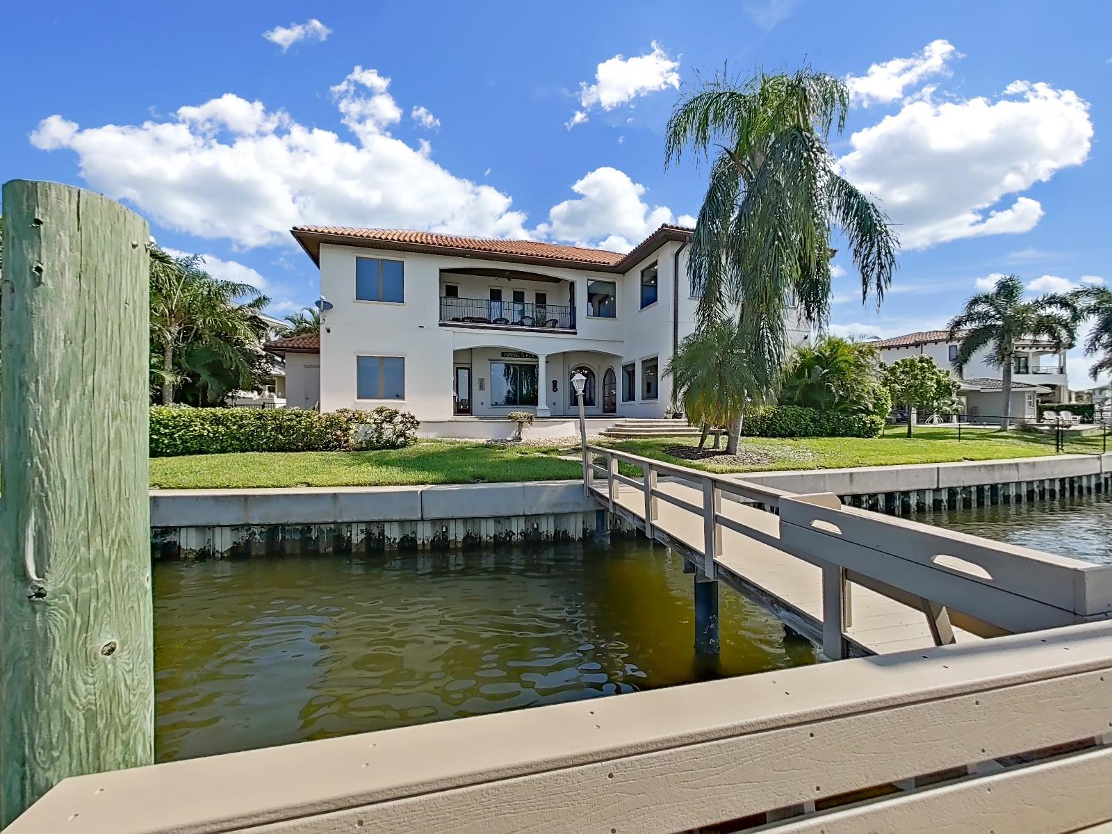 Image 11 of 54 For 1097 Eden Isle Drive Ne