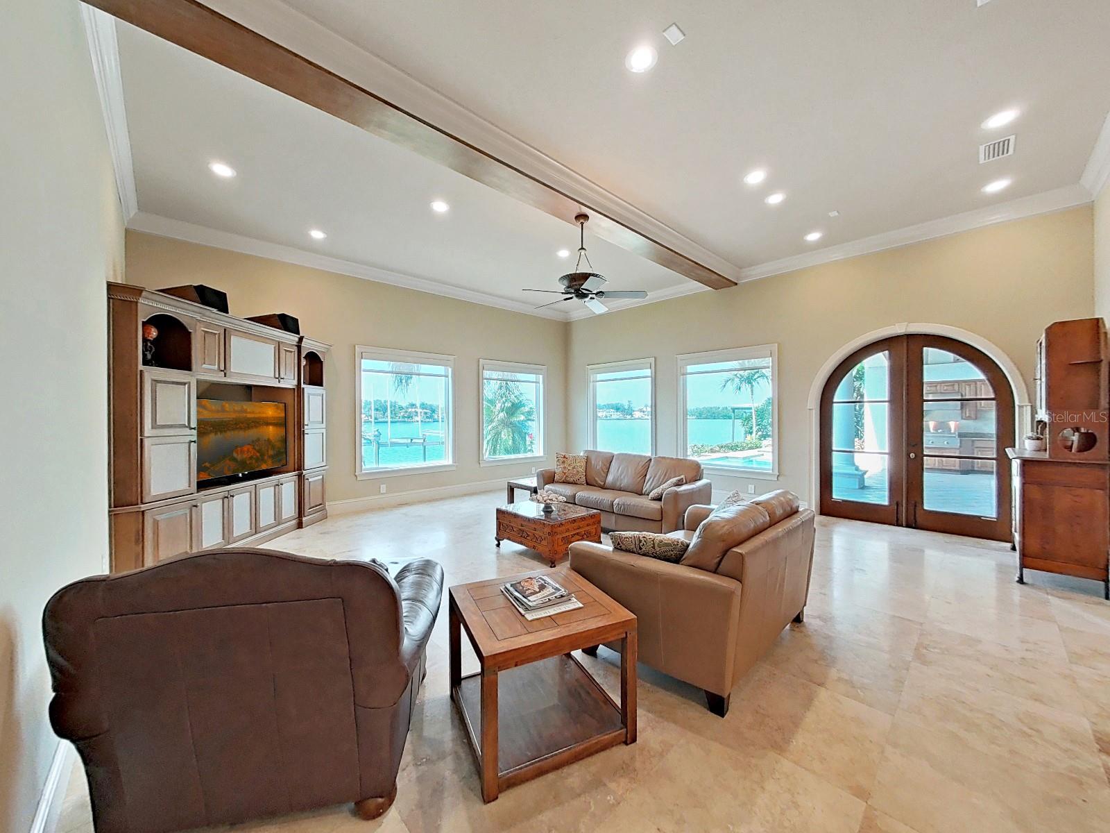 Image 33 of 54 For 1097 Eden Isle Drive Ne