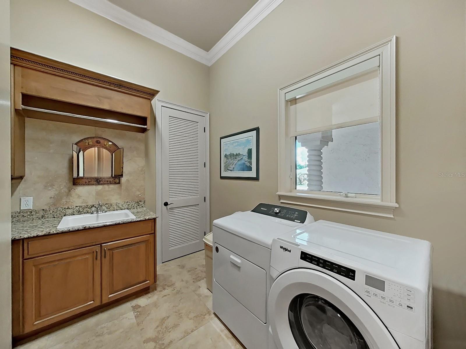 Image 41 of 54 For 1097 Eden Isle Drive Ne
