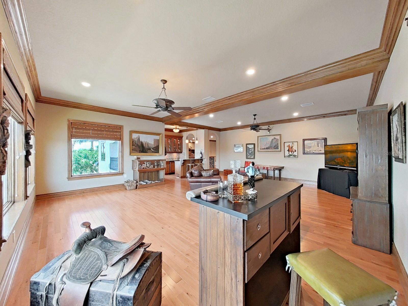 Image 45 of 54 For 1097 Eden Isle Drive Ne