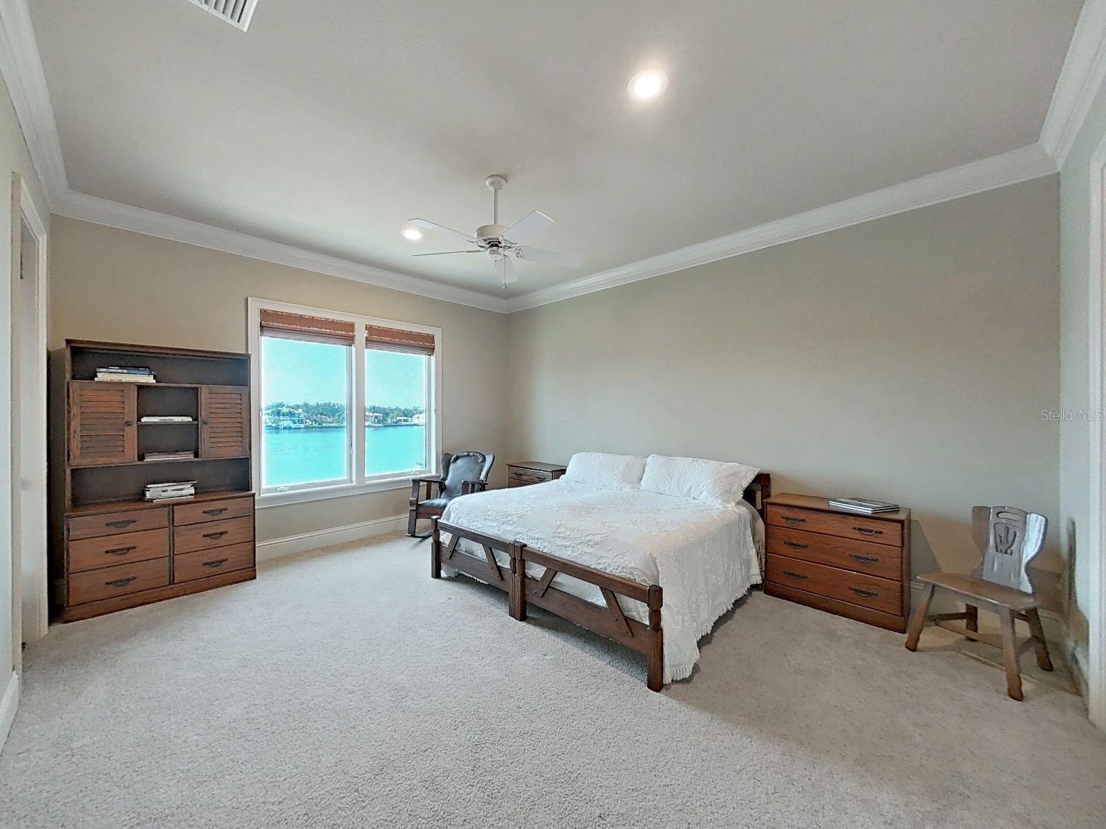 Image 47 of 54 For 1097 Eden Isle Drive Ne