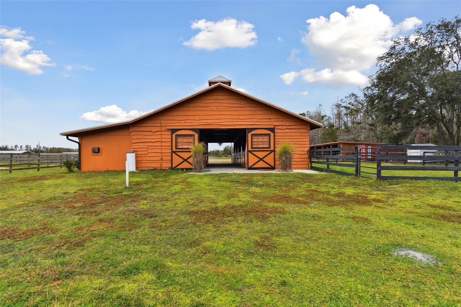 Details for 25723 Armenian Lane, WESLEY CHAPEL, FL 33544