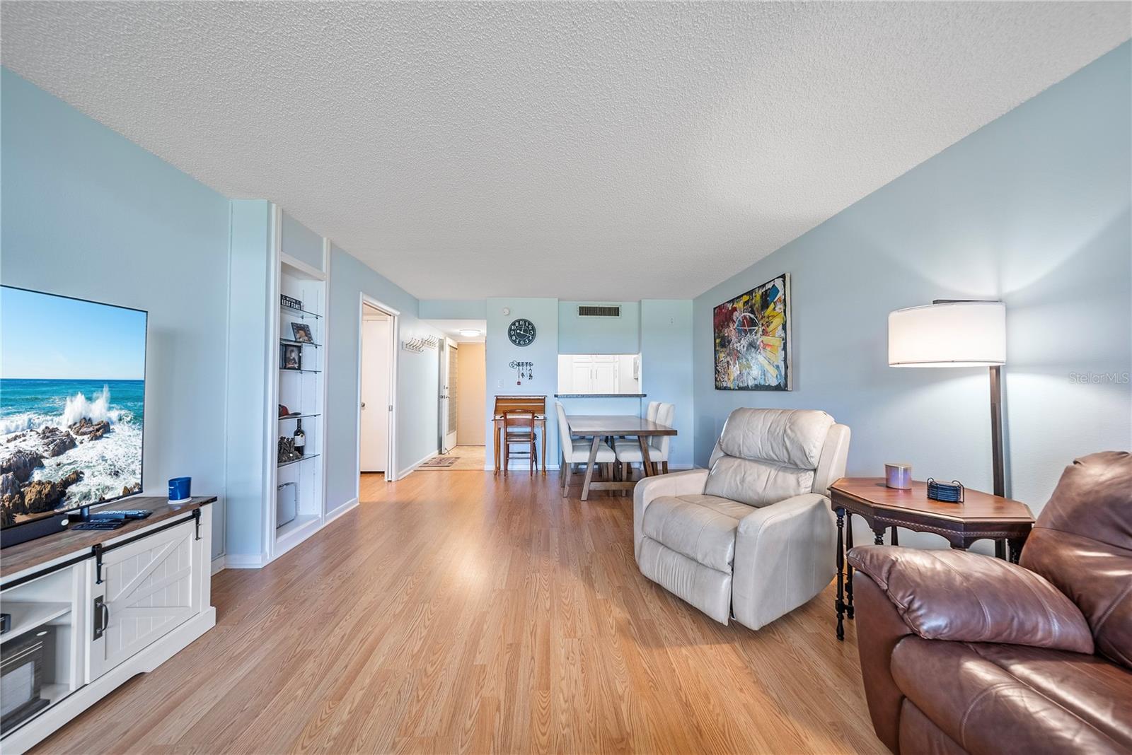 Image 12 of 43 For 2616 Cove Cay Drive 203