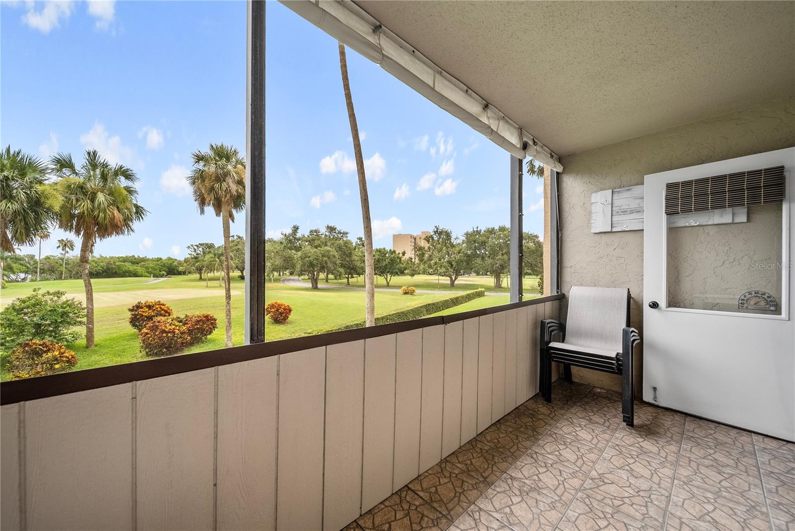 Image 17 of 43 For 2616 Cove Cay Drive 203