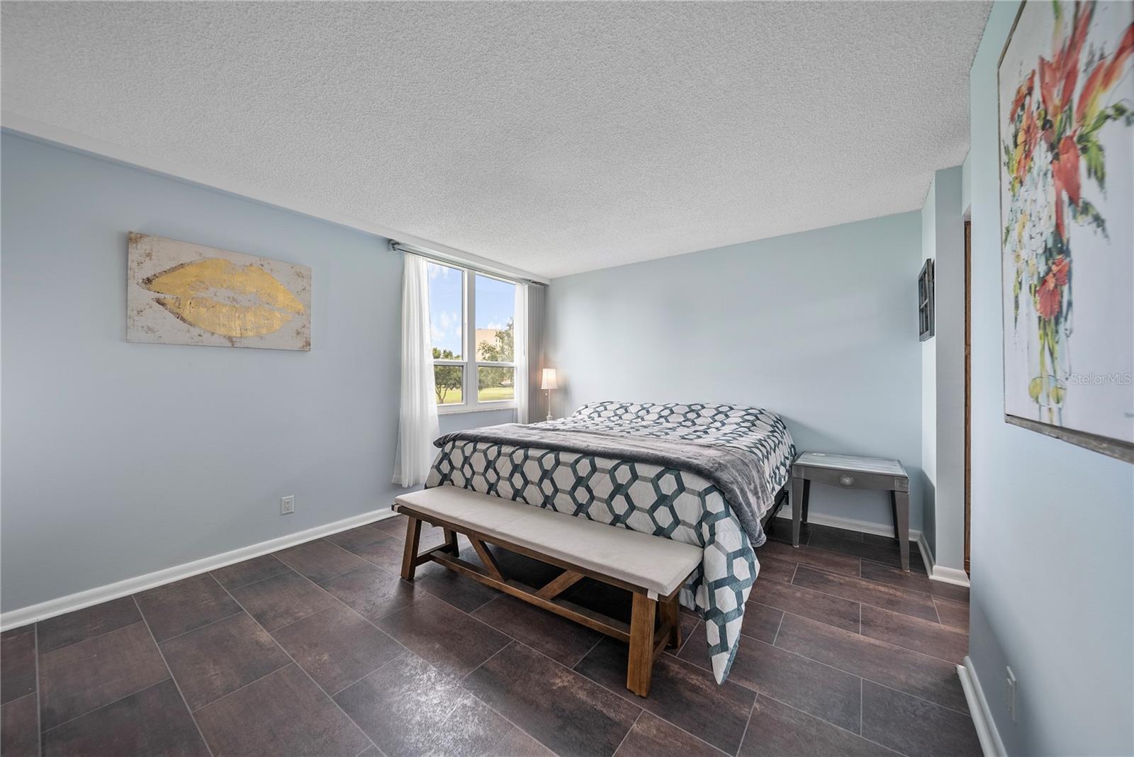Image 18 of 43 For 2616 Cove Cay Drive 203