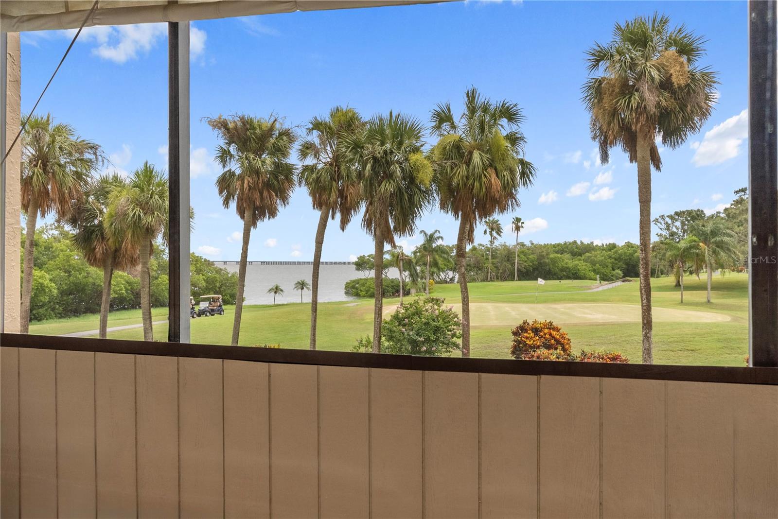 Image 3 of 43 For 2616 Cove Cay Drive 203