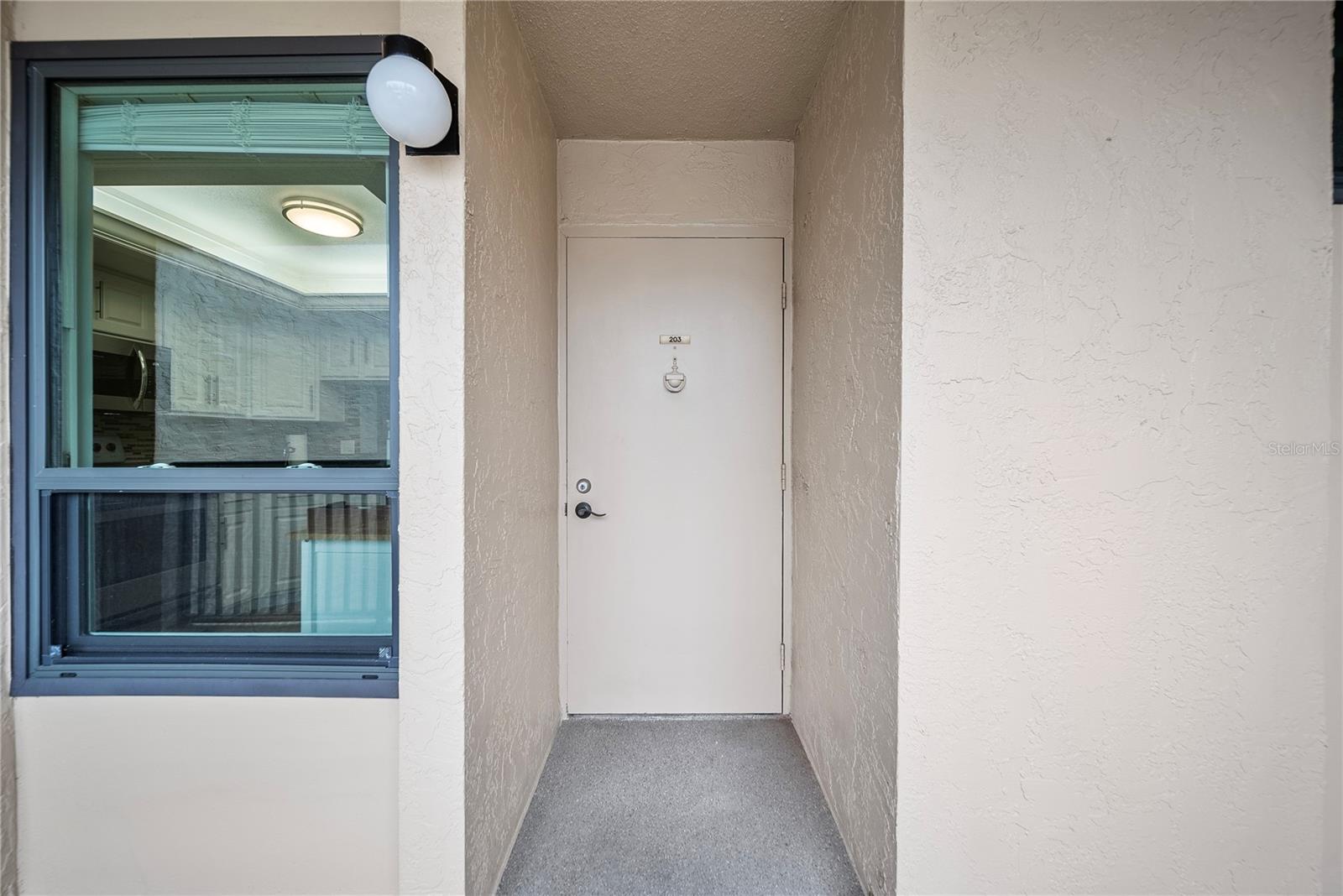 Image 5 of 43 For 2616 Cove Cay Drive 203