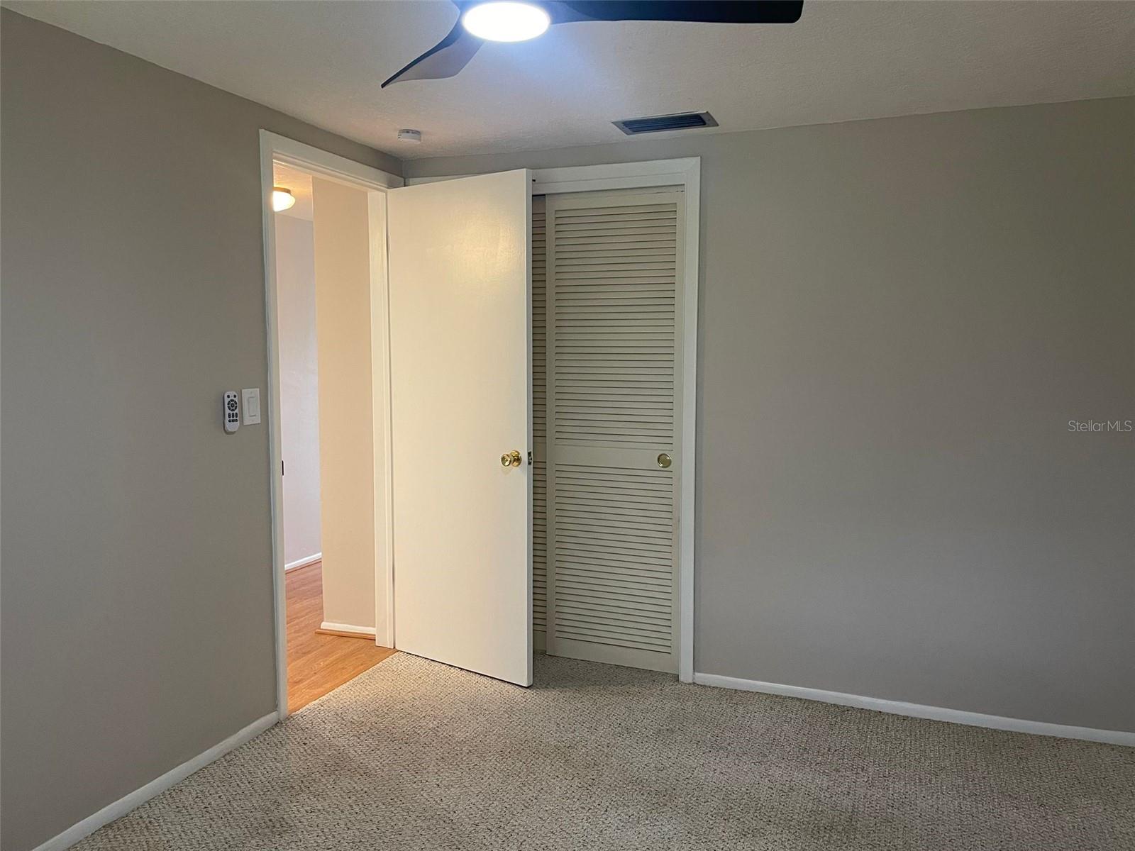 Listing photo id 22 for 3704 Haven Drive