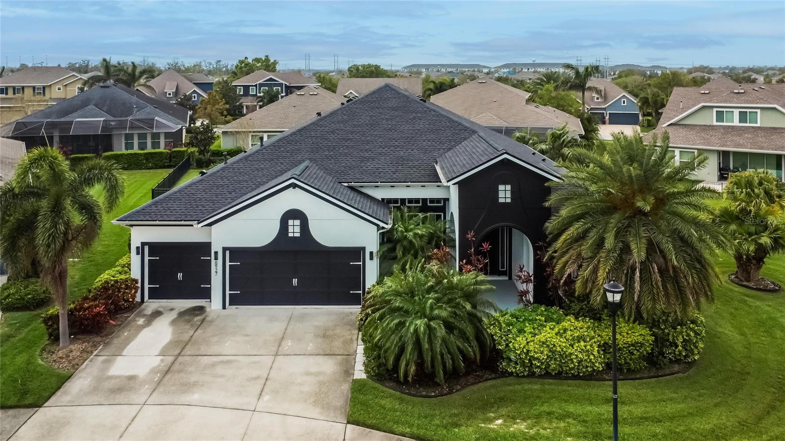 Image 2 of 88 For 6927 Crestpoint Drive