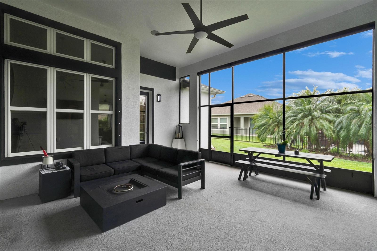 Image 23 of 88 For 6927 Crestpoint Drive