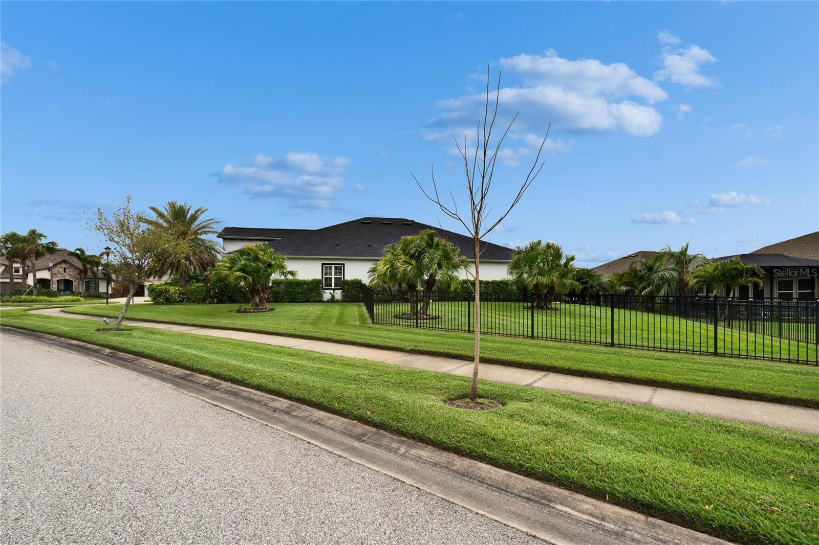 Image 54 of 88 For 6927 Crestpoint Drive