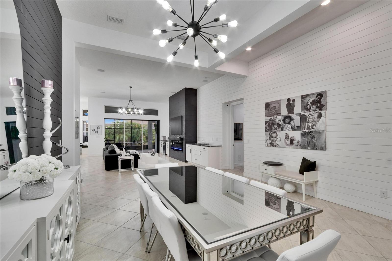 Image 7 of 88 For 6927 Crestpoint Drive