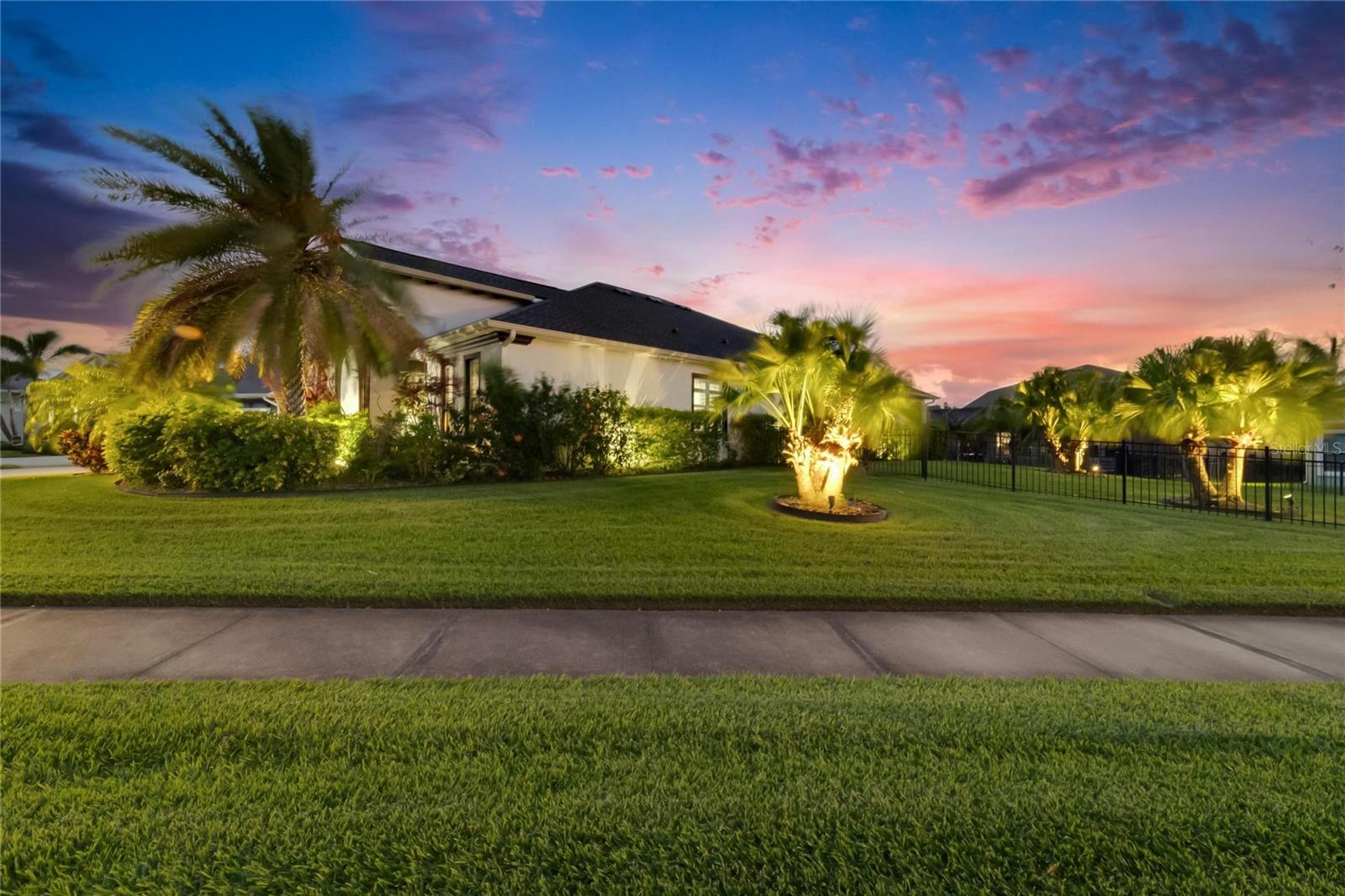 Image 72 of 88 For 6927 Crestpoint Drive