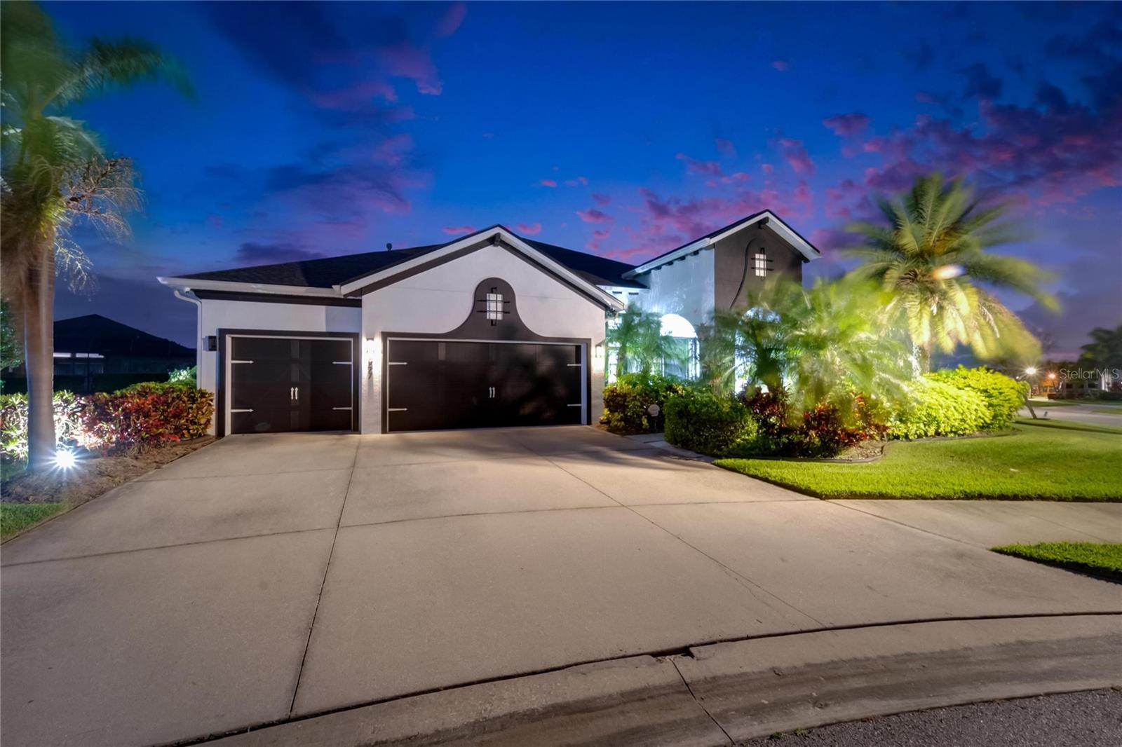 Image 79 of 88 For 6927 Crestpoint Drive