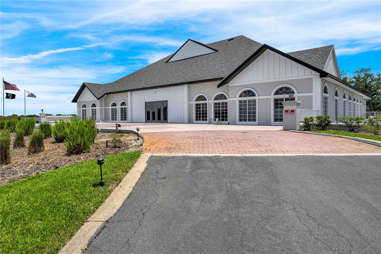 Listing photo id 49 for 9322 Seve Court