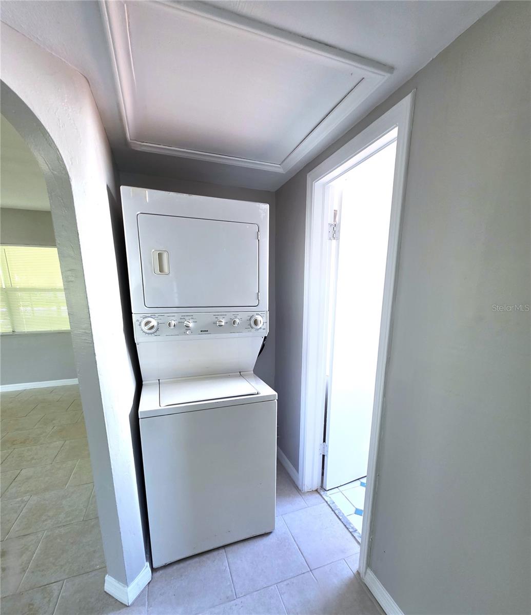 Image 7 of 12 For 6281 1st Avenue N