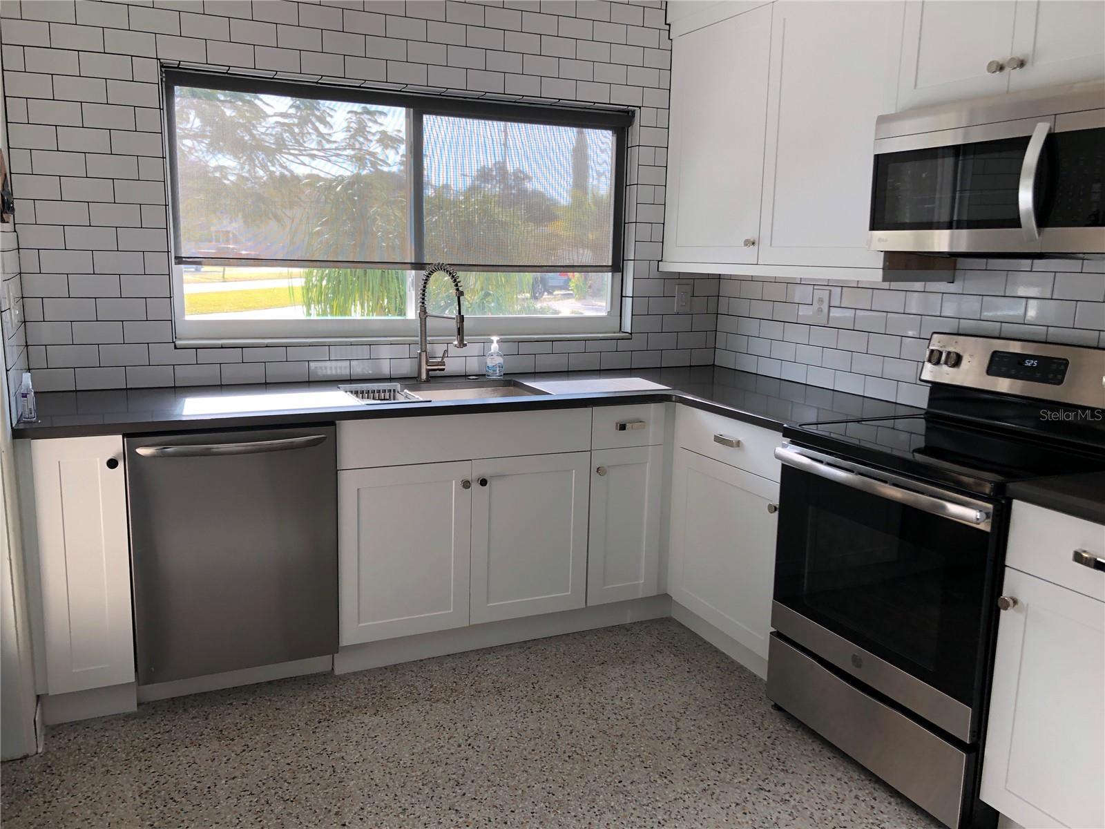 Image 13 of 29 For 1721 58th Street S