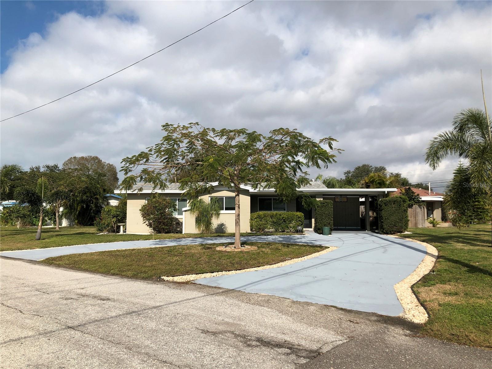 Image 2 of 29 For 1721 58th Street S