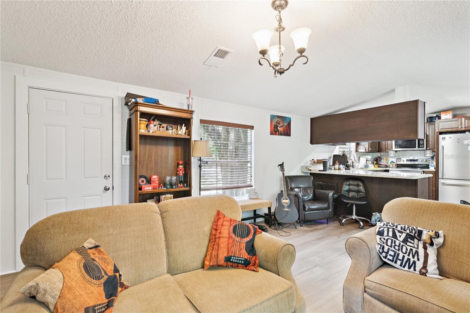 Image 7 of 15 For 3061 48th Street