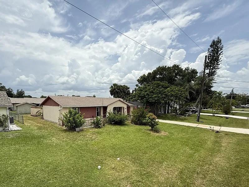 Image 2 of 33 For 716 Caribou Drive