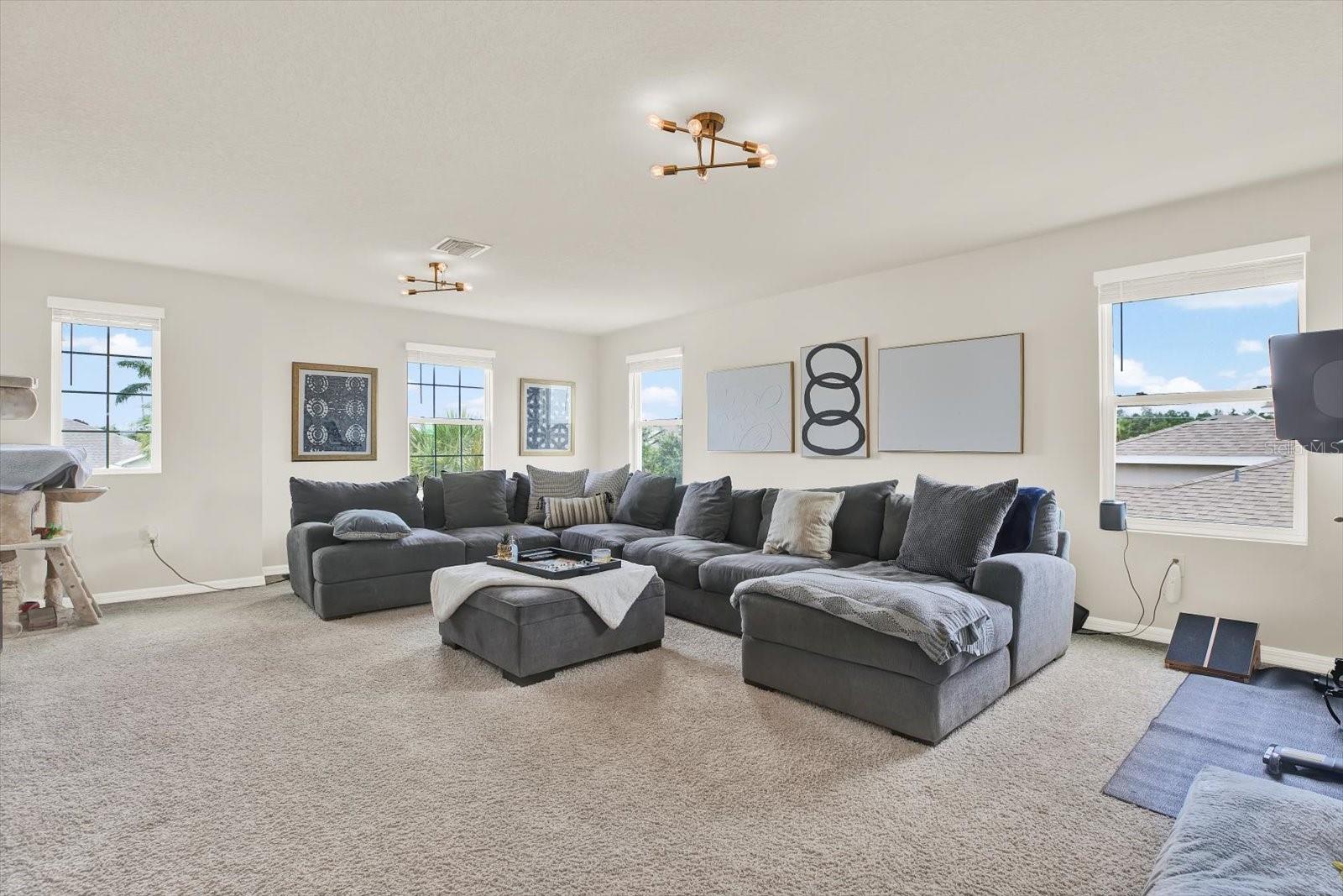 Image 12 of 29 For 6723 Devesta Loop