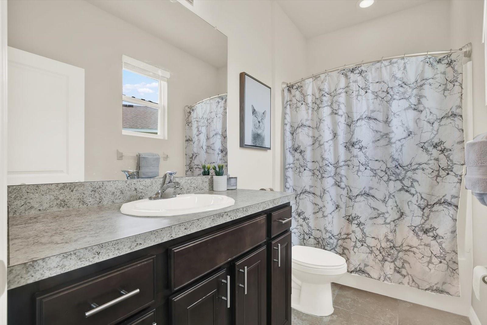 Image 19 of 29 For 6723 Devesta Loop