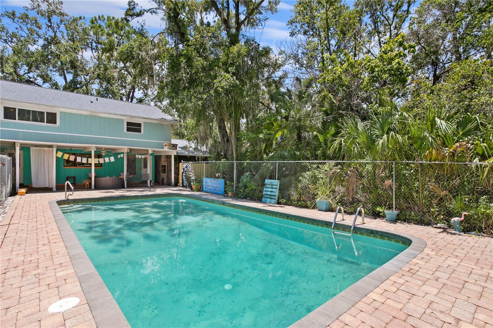 Image 50 of 59 For 716 Hickory Drive