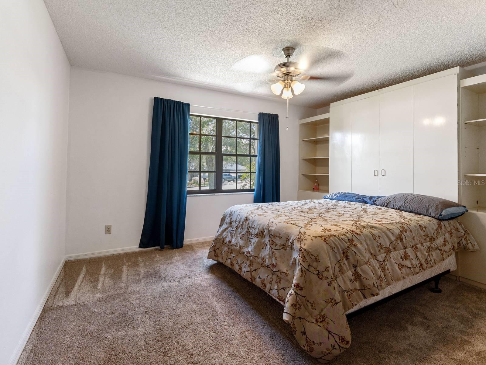 Image 19 of 26 For 707 Cambridge Way