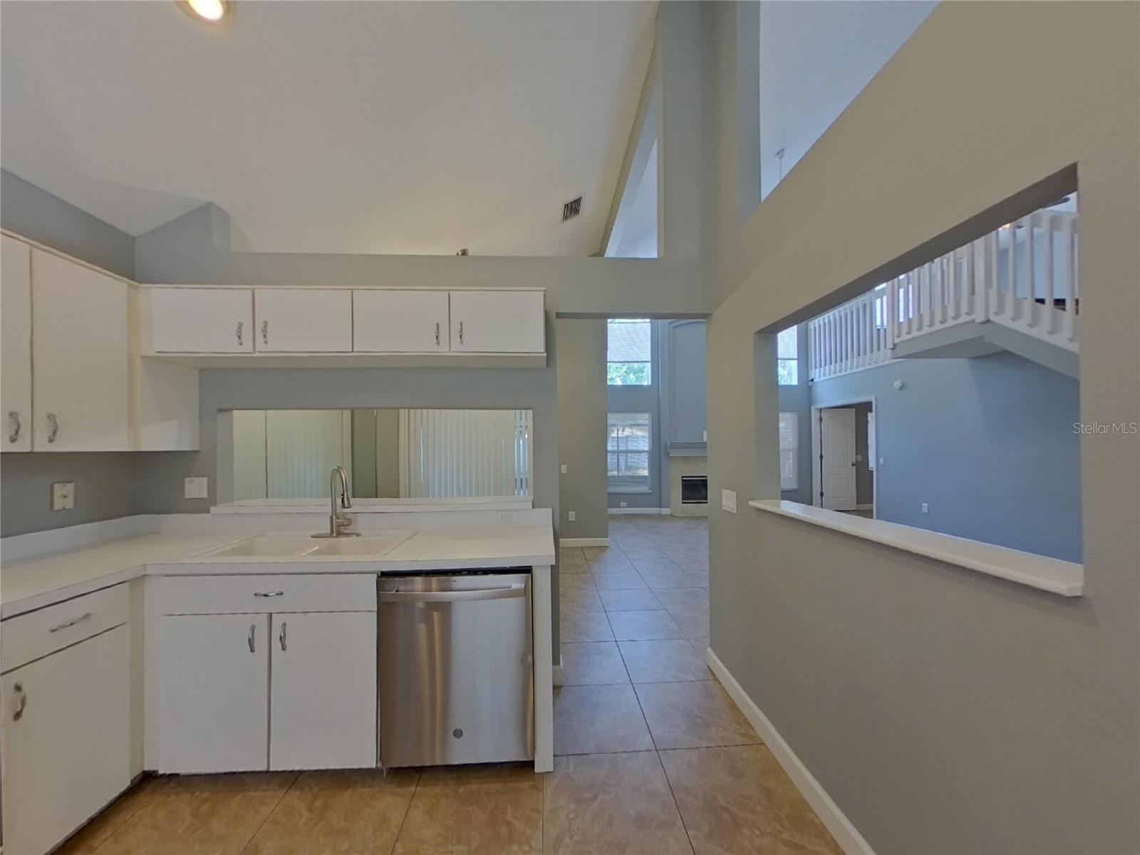 Image 6 of 22 For 3902 Bellewater Boulevard