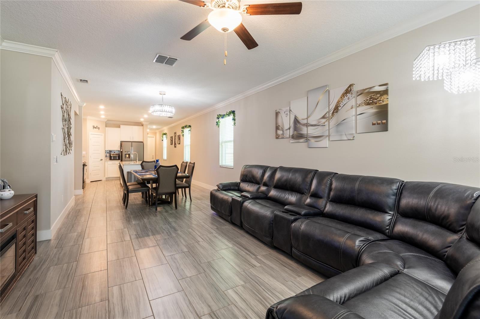 Image 12 of 36 For 9790 Coneflower Court