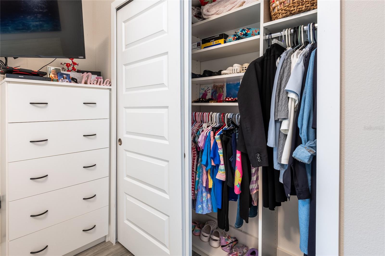 Image 20 of 36 For 9790 Coneflower Court