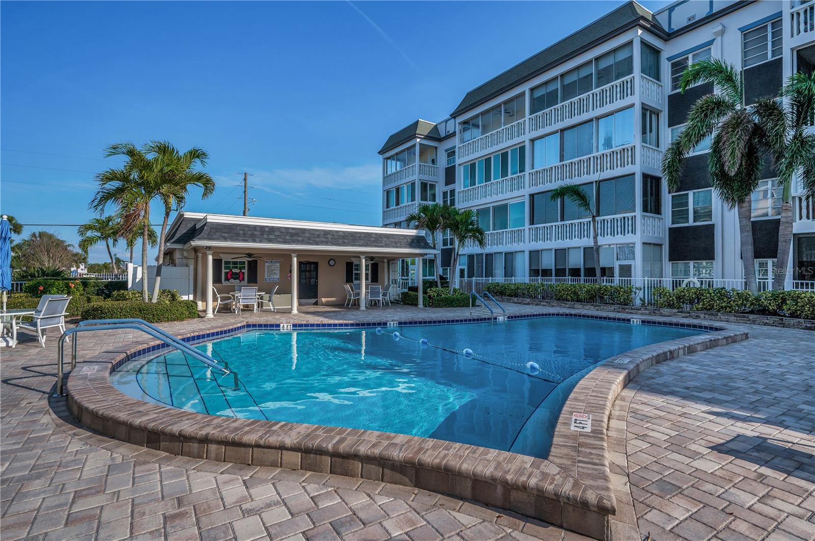 Details for 131 Bluff View Drive 111, BELLEAIR BLUFFS, FL 33770