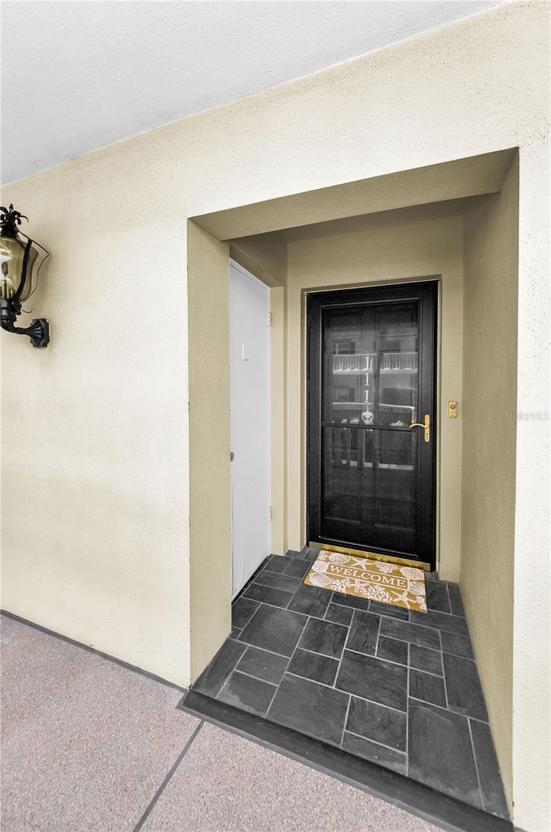 Image 21 of 23 For 131 Bluff View Drive 111