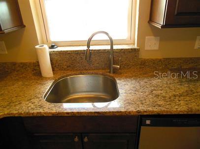 Image 11 of 18 For 7100 Dartmouth Avenue N 3
