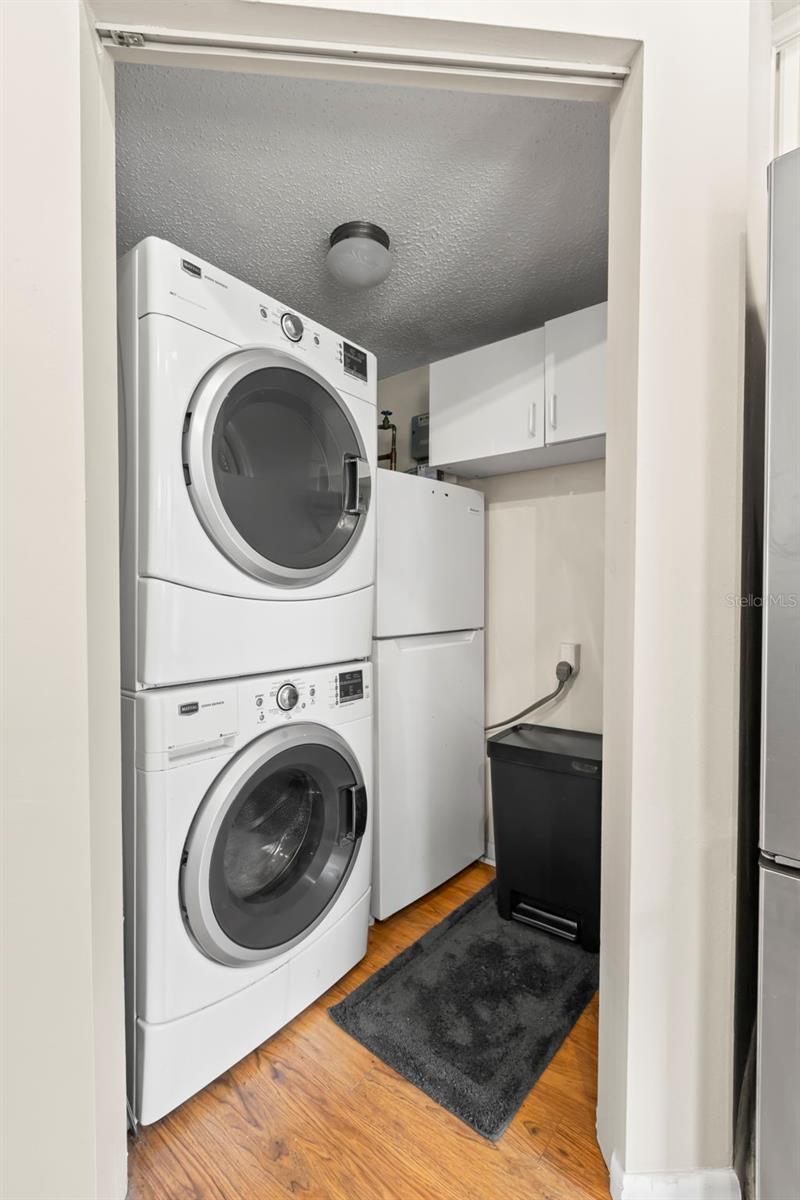 Image 17 of 74 For 1901 Bayshore Court