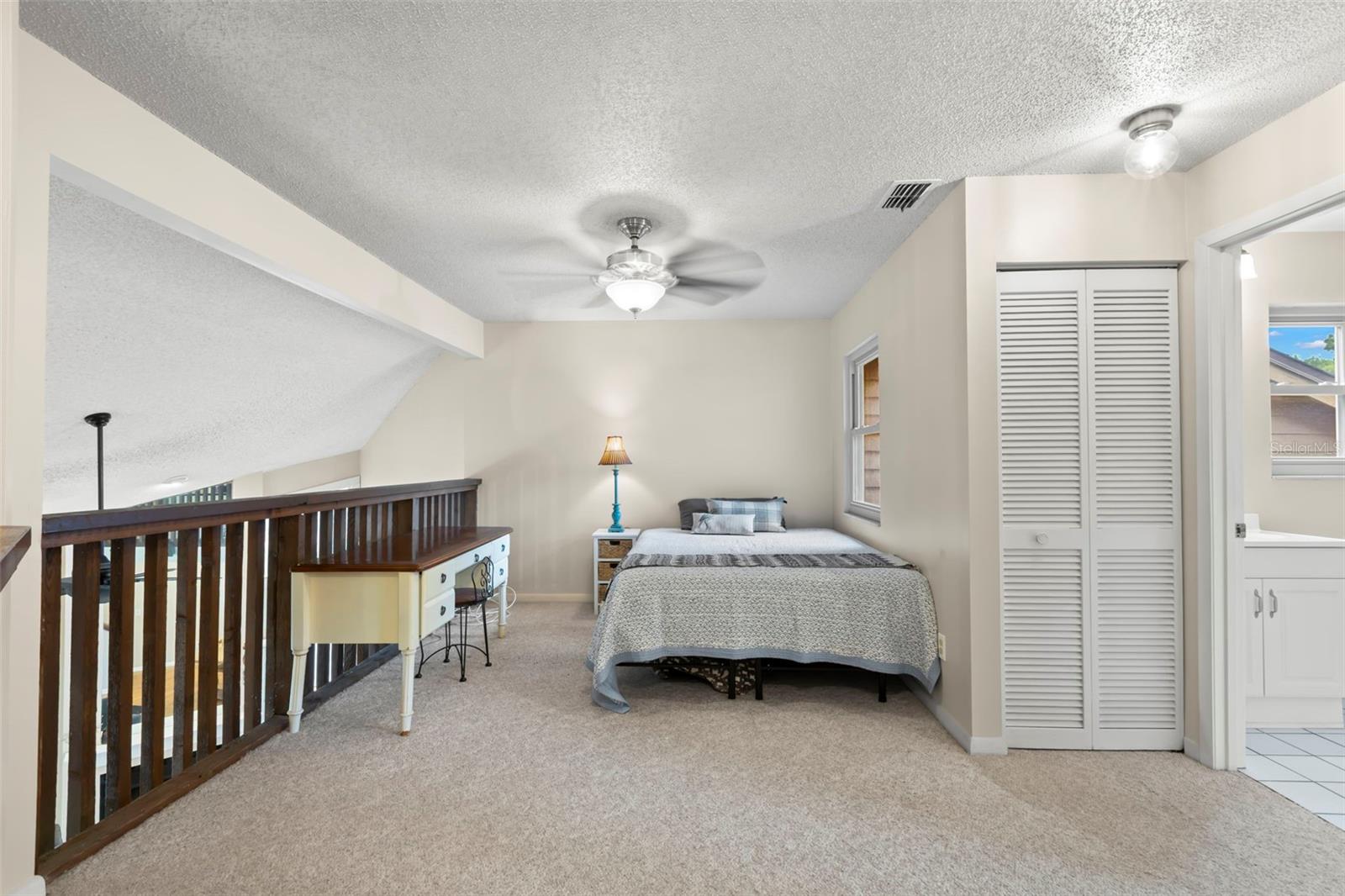 Image 29 of 74 For 1901 Bayshore Court