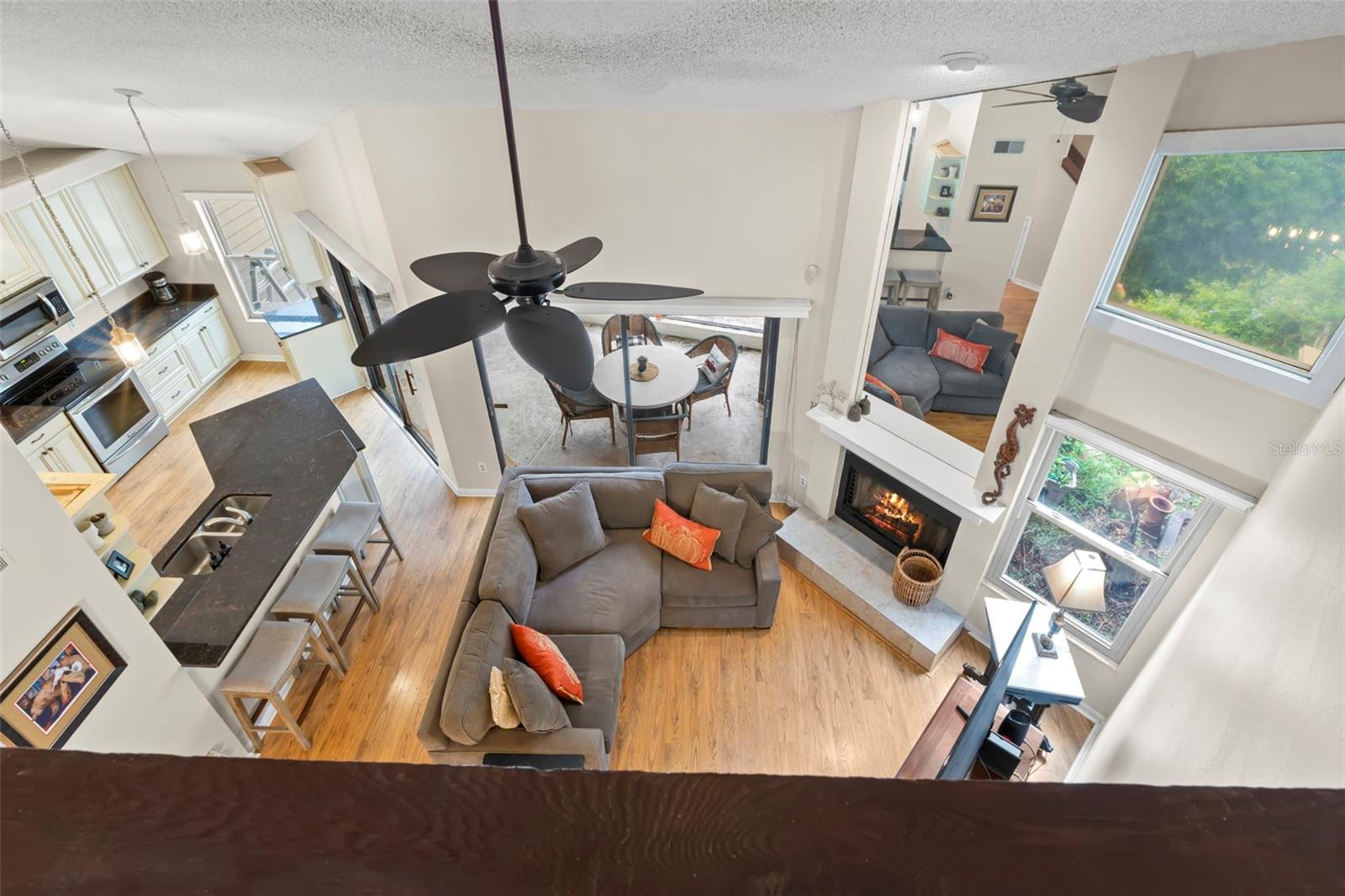 Image 30 of 74 For 1901 Bayshore Court