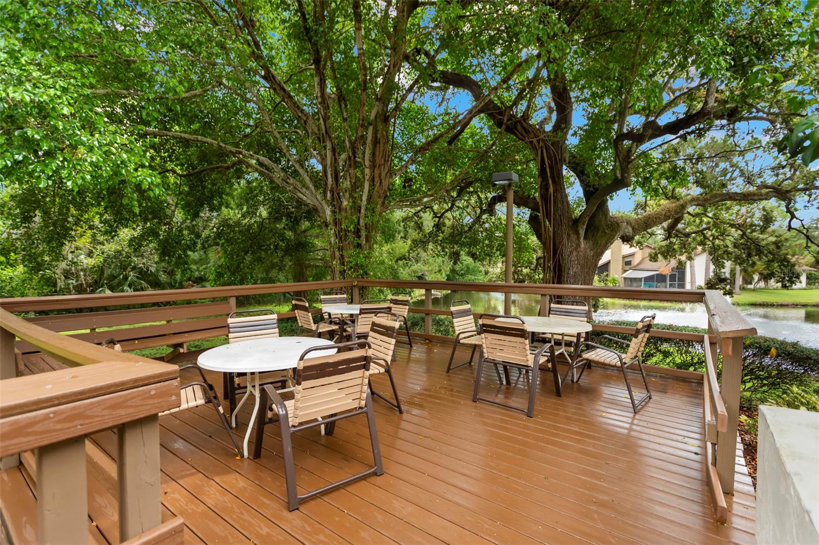 Image 39 of 74 For 1901 Bayshore Court