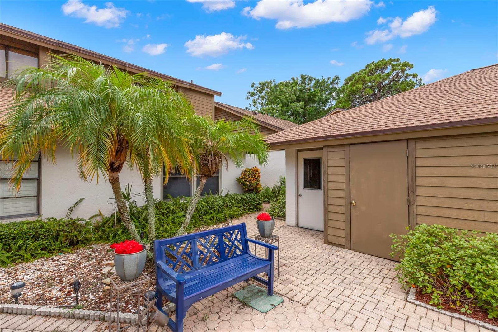 Image 5 of 74 For 1901 Bayshore Court