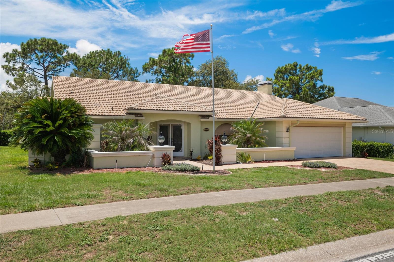 Image 2 of 24 For 10344 Henderson Street