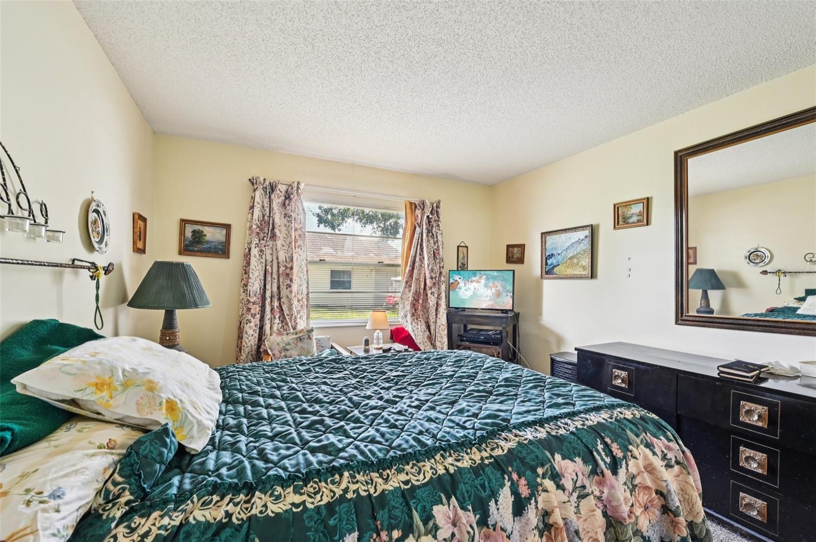Image 11 of 51 For 2208 Grenadier Drive