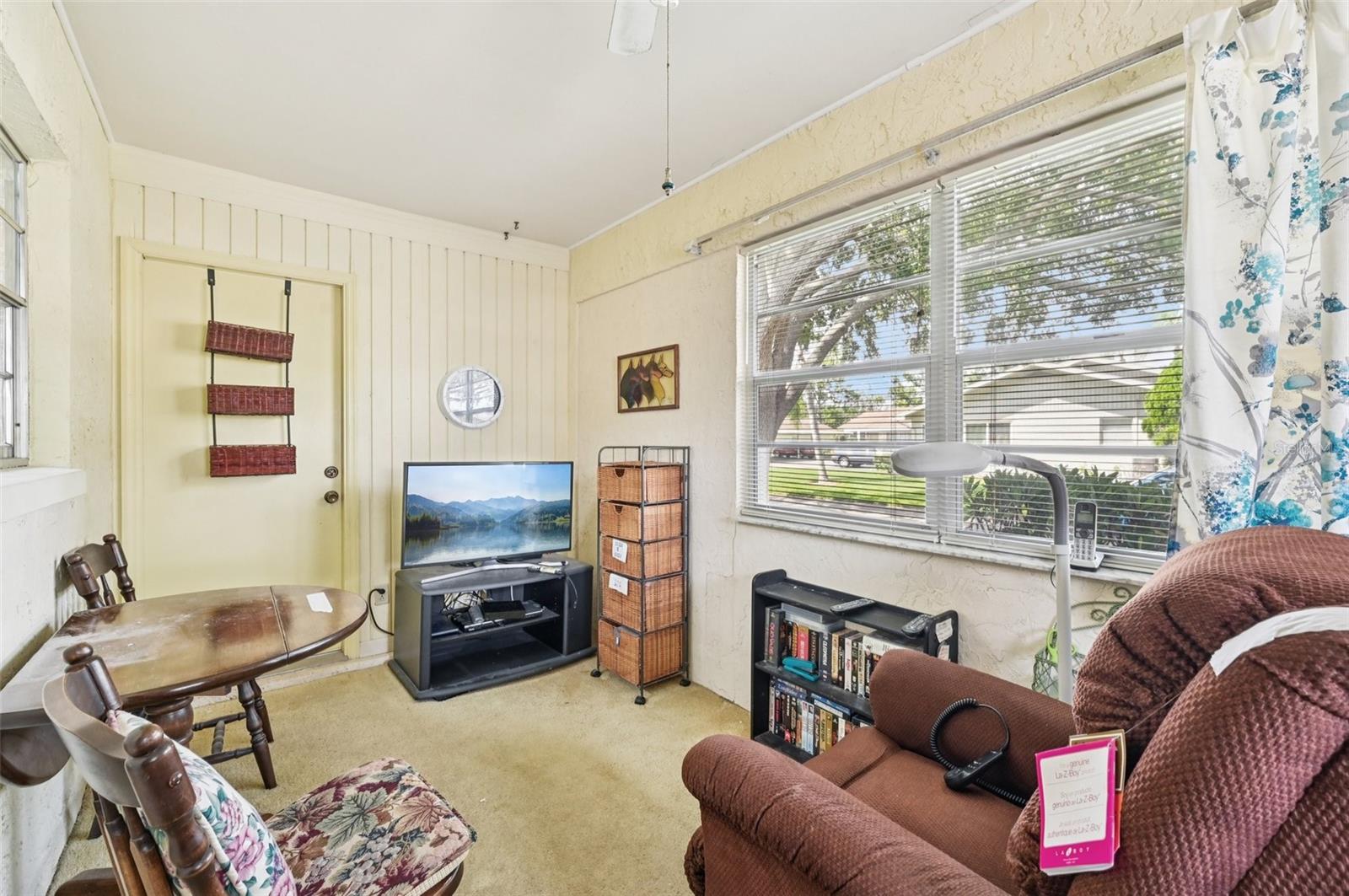 Image 18 of 51 For 2208 Grenadier Drive